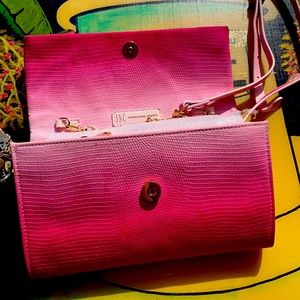 Never used clutch purse ombré pink 60.00